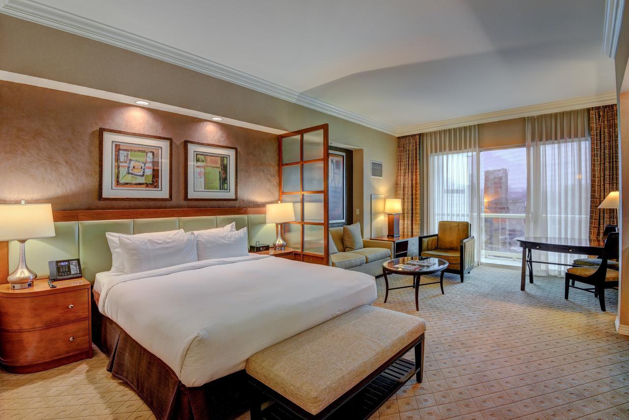 Penthouse Suite With Strip View At The Signature At Mgm Grand Лас-Вегас Экстерьер фото