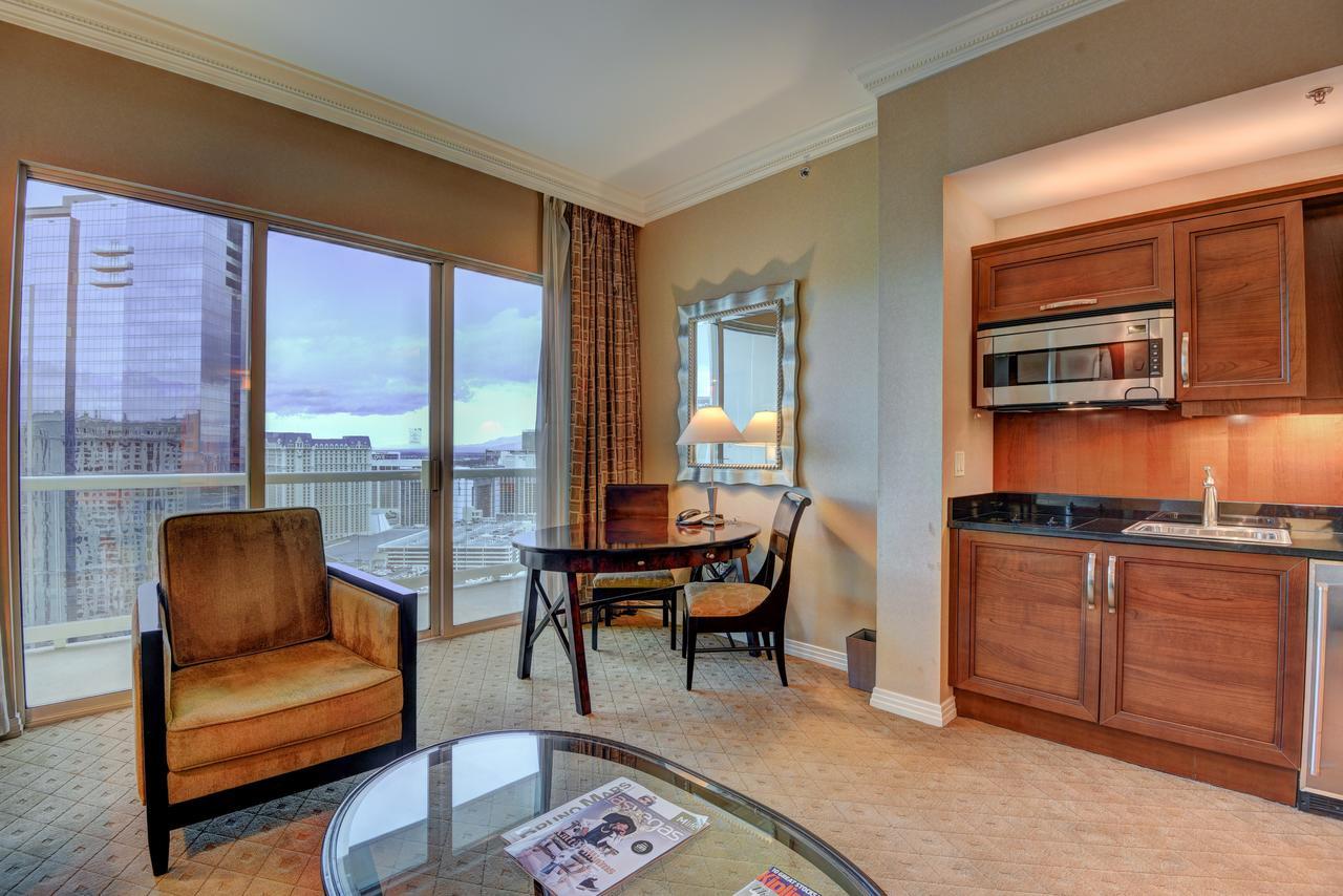 Penthouse Suite With Strip View At The Signature At Mgm Grand Лас-Вегас Экстерьер фото